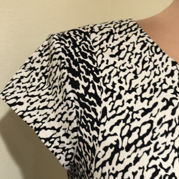 Diane Von Furstenberg Dress Size 10 Black Off White Two Tone Print Sheath - Picture 3 of 11